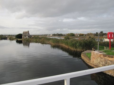 Topsham lock